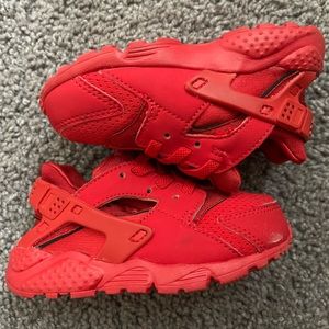 Nike Huarache Run
Baby/Toddler Shoes